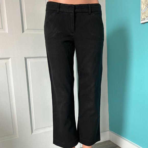 Theory for Scoop Cotton Blend Kick Pants (size 4) - Picture 2 of 10